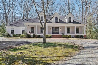 1805 Russell Rd, Bolivar, TN 38008