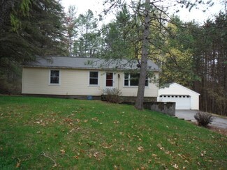 492 Mountain Rd, Concord, NH 03301