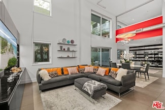 1700 Sawtelle Blvd Unit 115, Los Angeles, CA 90025