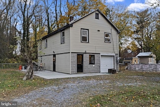 15 1/2 N Miller Ave, Penns Grove, NJ 08069
