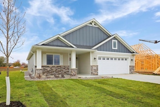 17785 Hoover St NW, Elk River, MN 55330