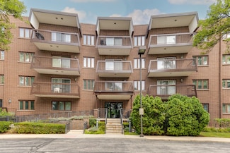 300 E Dundee Rd Unit 108, Buffalo Grove, IL 60089