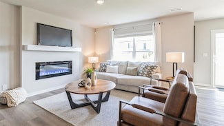 415 Kinley Dr, Waukee, IA 50263