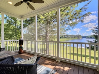 6886 Eagle Landing Ln, Land O'Lakes, WI 54540