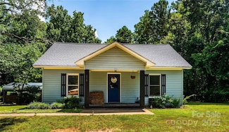 175 Shadow Spring Ln, Salisbury, NC 28144