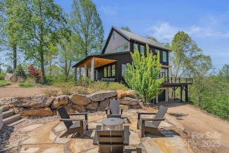302 Broad Vista Ln, Asheville, NC 28804