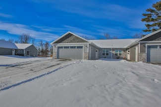 970 Morning Star Ln, Plover, WI 54467