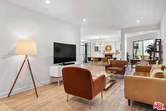 1521 Greenfield Ave Unit 305, Los Angeles, CA 90025