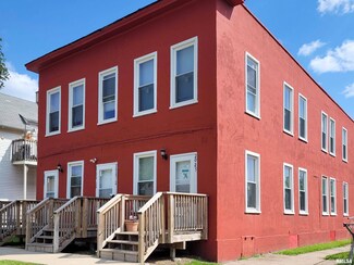 2023 W 6th St, Davenport, IA 52802