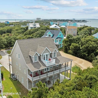 108 Kiawa Way, Atlantic Beach, NC 28512