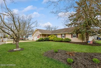 305 Springfield Ave, Pine Beach, NJ 08741