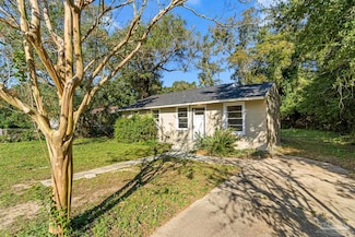 118 Alice St, Pensacola, FL 32505