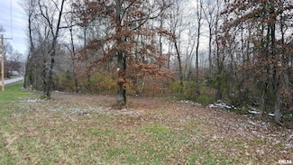 10200 Country Club Rd, West Frankfort, IL 62896