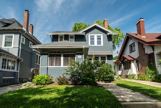 3933 N Prospect Ave, Milwaukee, WI 53211