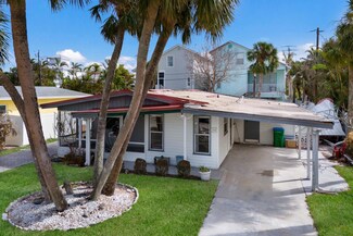 205 67th St, Holmes Beach, FL 34217