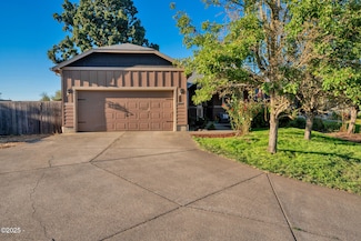 3607 Cameron Ct NE, Albany, OR 97322