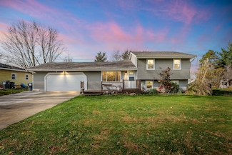 7642 Autumn St, Portage, MI 49002