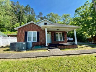 1426 Ky Route 40 W, Staffordsville, KY 41256