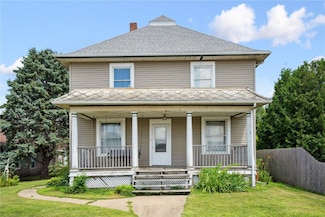 614 Main St, Lowden, IA 52255