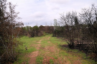 130 1st St, Bastrop, TX 78602
