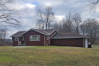 14 Steingrabe Rd, New Wilmington, PA 16142