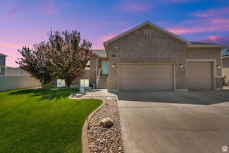 5295 S 4425 W, Hooper, UT 84315