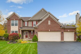 941 Sterling Heights Dr, Antioch, IL 60002