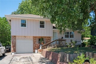 6302 E 150th Terrace, Grandview, MO 64030