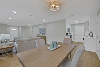 2929 Milam St, Fort Worth, TX 76112