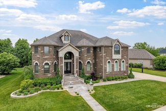 4748 Sassafras Ln, Naperville, IL 60564