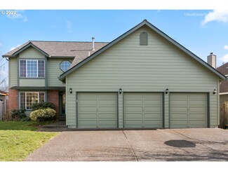 17500 NW Fieldstone Dr, Beaverton, OR 97006