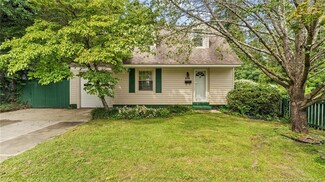 215 Hinsdale Ave, Fayetteville, NC 28305