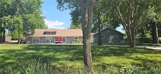 38202 E Old Pink Hill Rd, Oak Grove, MO 64075