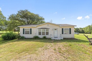 3005 Arnold Hills Rd, Kemp, TX 75143