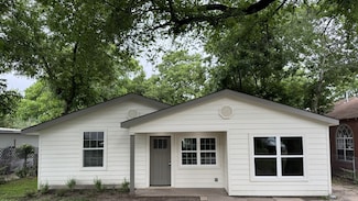 303 Norwich Ln, Mesquite, TX 75149