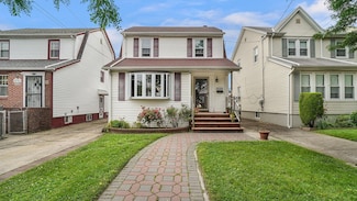 89-50 218th St, Queens Village, NY 11427