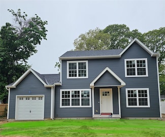 28 Cedar Branch St, Middle Island, NY 11953