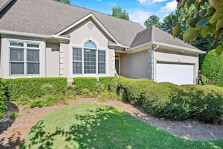 1500 Thornebrooke Cir, Dalton, GA 30720