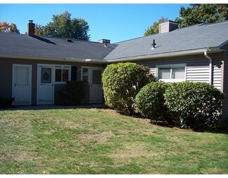 158 Applewood Dr Unit 6171B, Chicopee, MA 01022