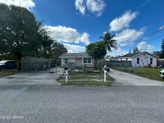 183 Ethelyn Dr, West Palm Beach, FL 33415