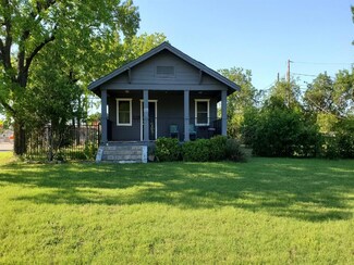 5136 Locke Ave, Fort Worth, TX 76107