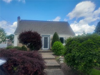 520 Madison Ave, Carnegie, PA 15106