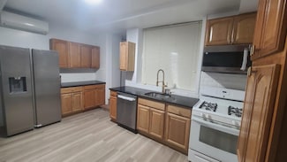 757 E 213th St Unit Ground, Bronx, NY 10467