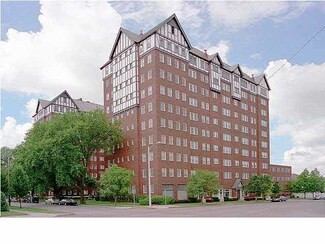 115 S Rutan Ave Unit 4E, Wichita, KS 67218