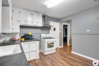 914 E 33rd St, Texarkana, AR 71854