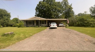 7311 Harvey Henry Rd, Corryton, TN 37721