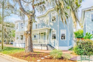 204 E 32nd St, Savannah, GA 31401
