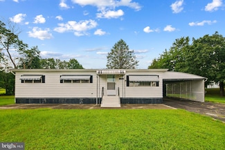 27 Elm Dr, Sicklerville, NJ 08081