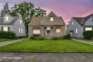 14901 Krems Ave, Maple Heights, OH 44137