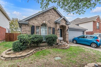 4637 Summer Oaks Ln, Fort Worth, TX 76123